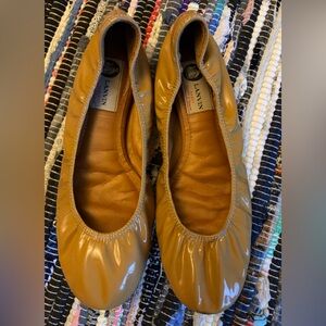 Lanvin Nude Patent Ballet Flats 39.5